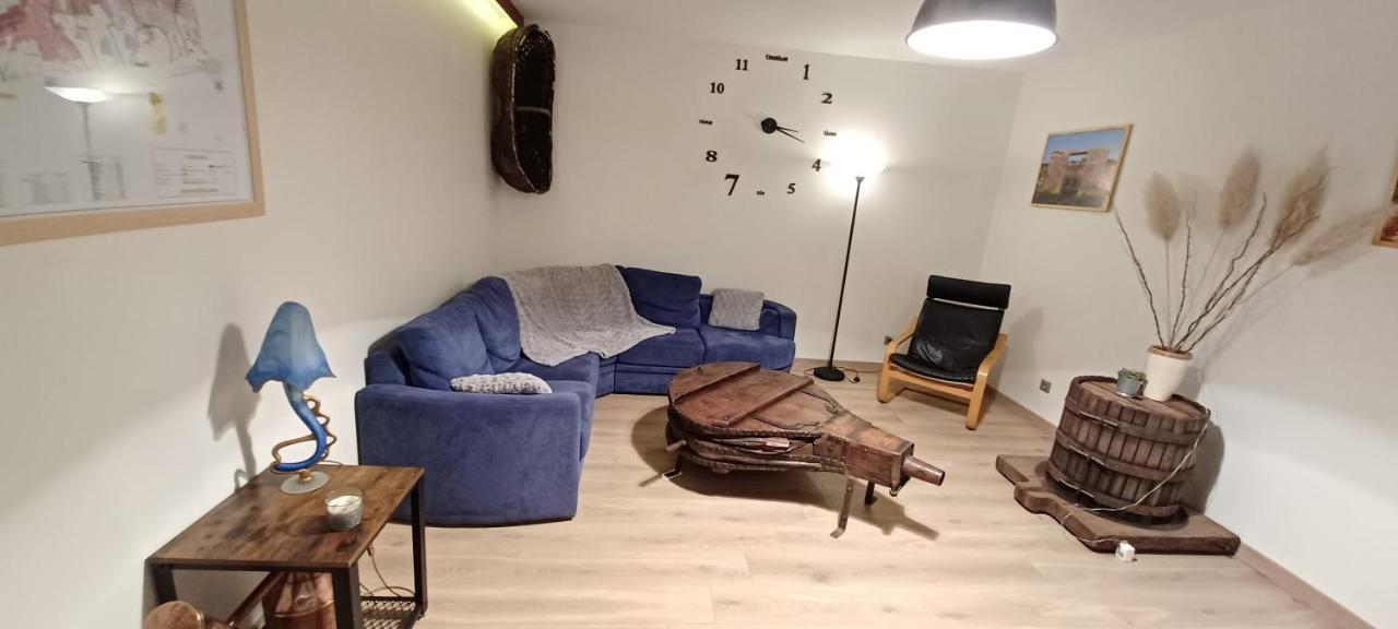 Au Petit Pressoir Bed & Breakfast Givry  Dış mekan fotoğraf